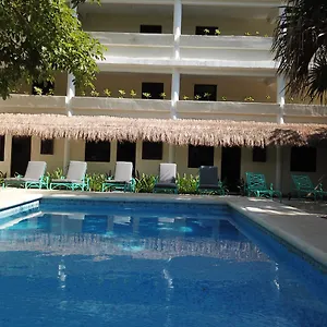 https://isabella-beachside.tulum-hotels.net